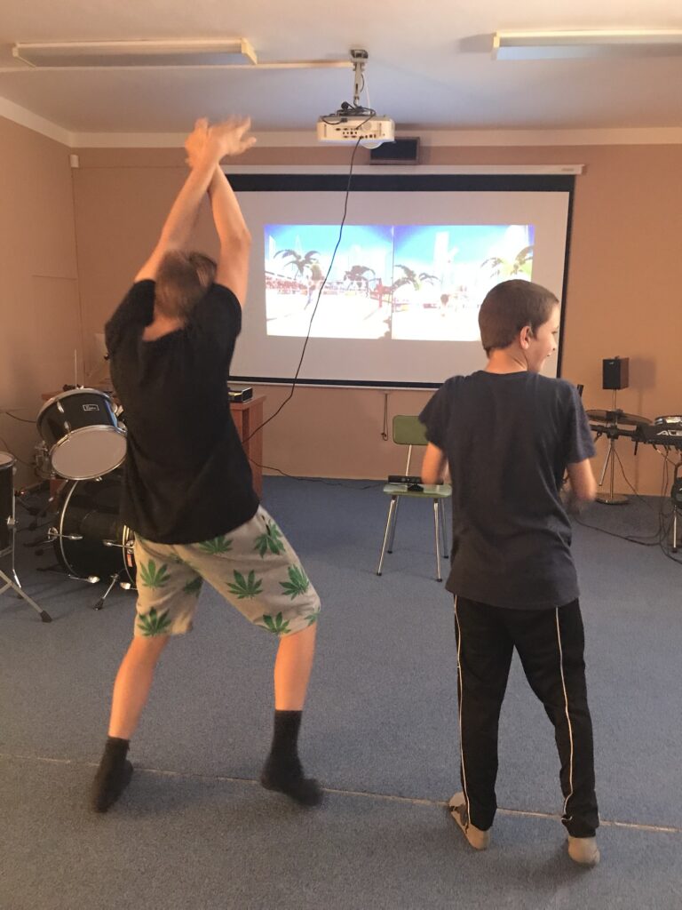 turnaj v Kinectu na Šumbarku