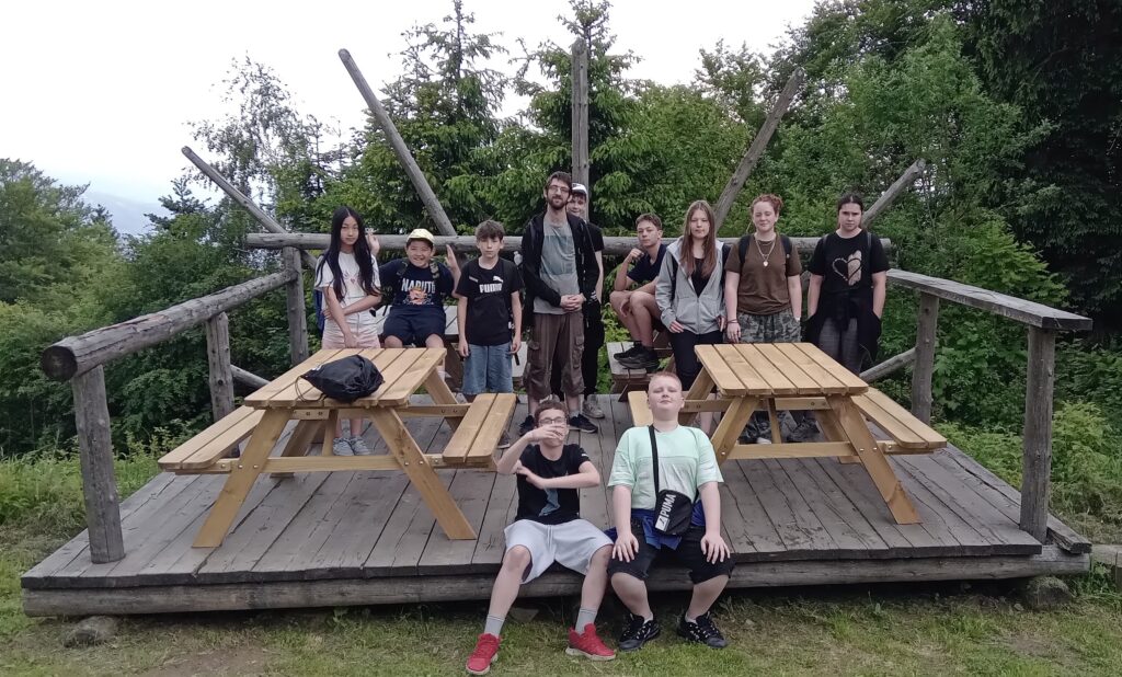 Víkendovka s výletem na Ostrý :-)