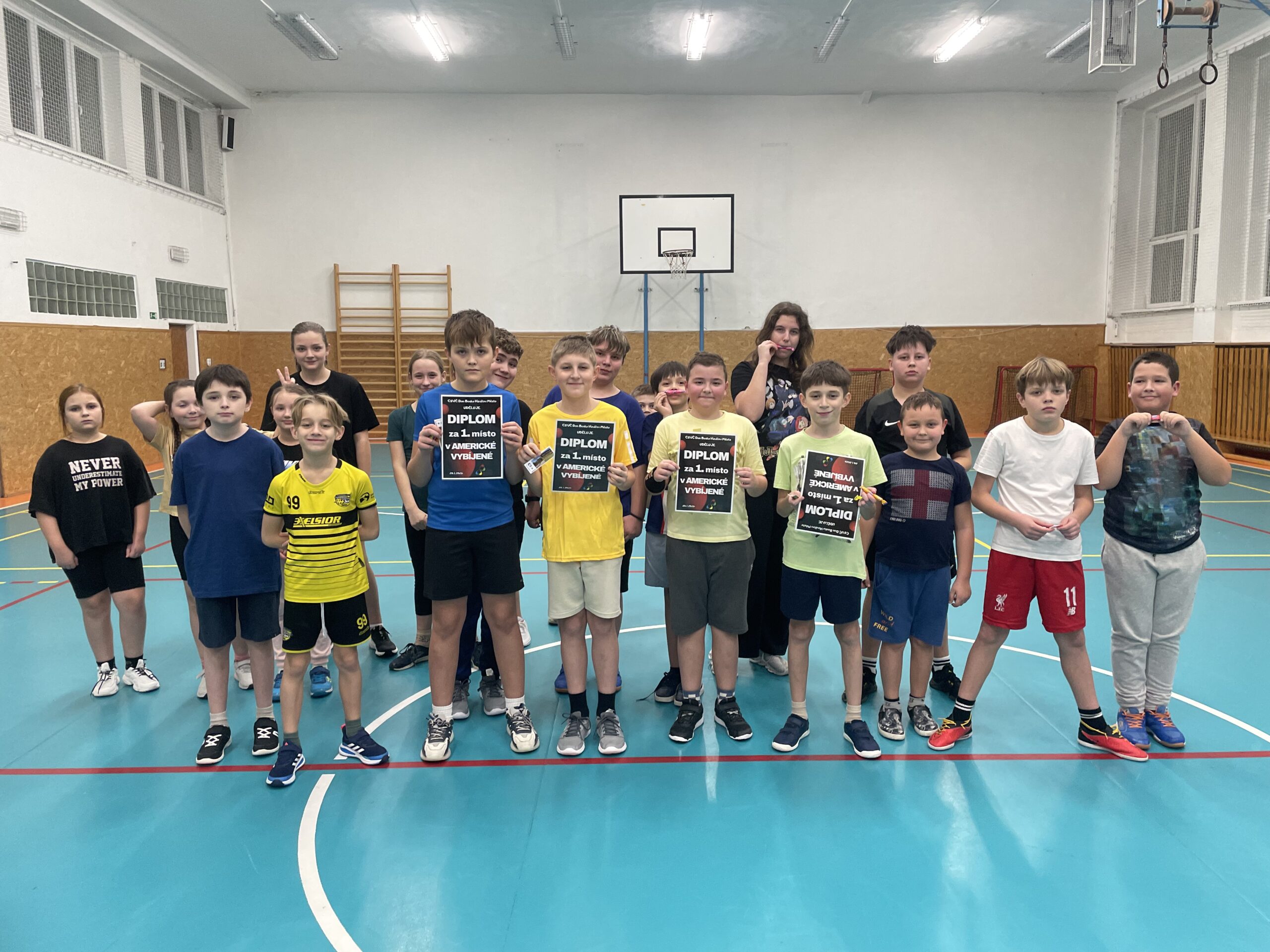 Leden 2026 – Americká vybíjená